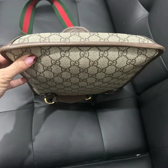 Gucci Beige and Brown Crossbody Bag - Picture 7 of 10